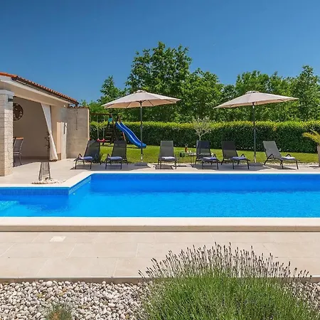 Bozac Prázdninový dům *